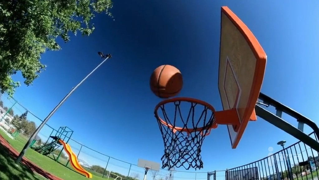 OpenAI文生短视频模型Sora生成的视频36-basketball-explosion篮球爆炸